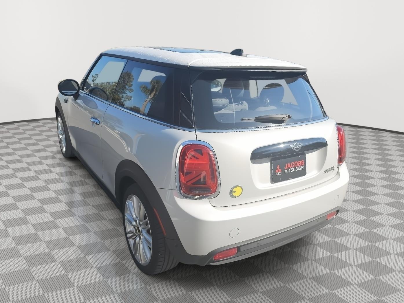 2023 mini hardtop 2 door cooper se
