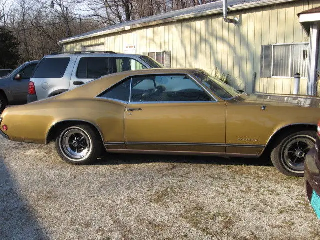 1969 buick riviera 2 door, auto, 430 v-8, no rust, nice clean driver