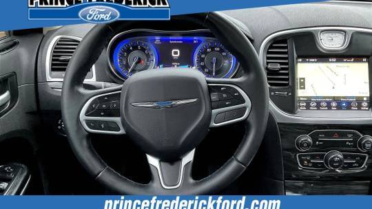 2018 Chrysler 300