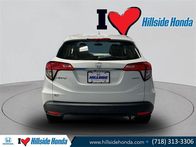 2022 honda hr-v lx