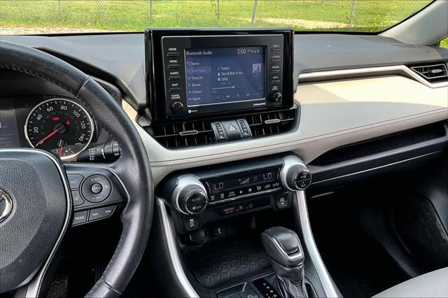 2021 toyota rav4 xle