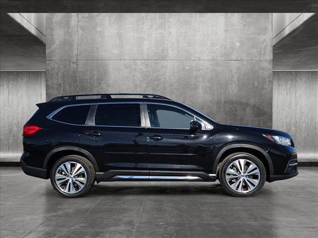 2019 subaru ascent limited 8-passenger