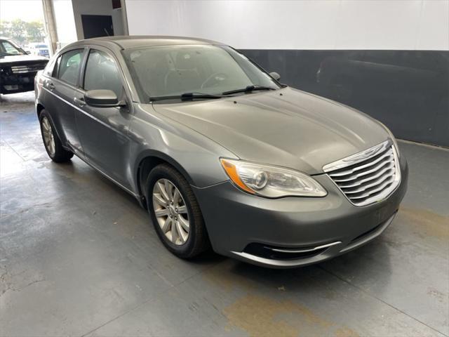 2012 chrysler 200 touring
