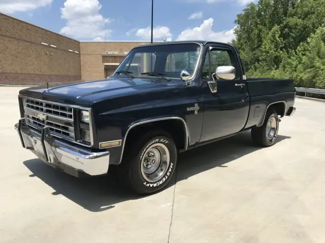 1986 chevy c-10 short bed pickup truck