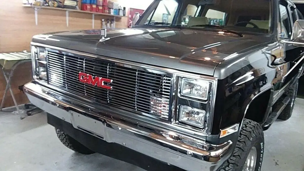1987 gmc suburban 4x4 5.7l gas