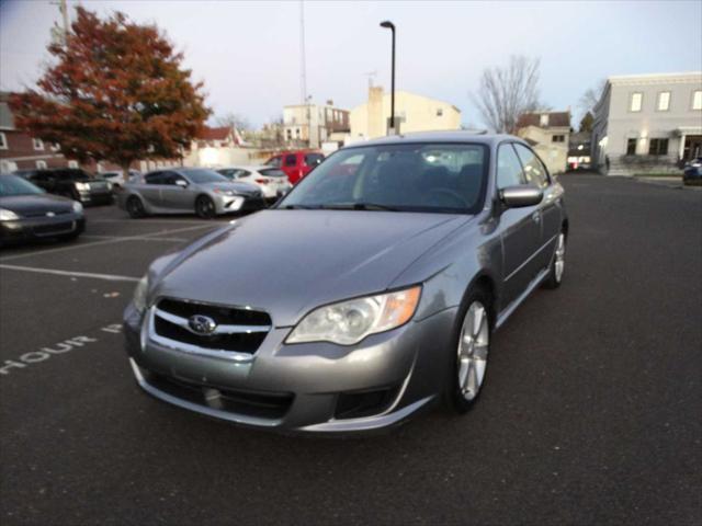2009 subaru legacy base