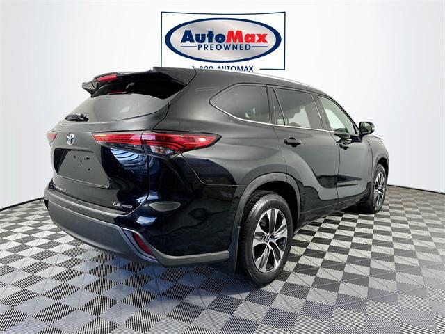 2022 toyota highlander xle