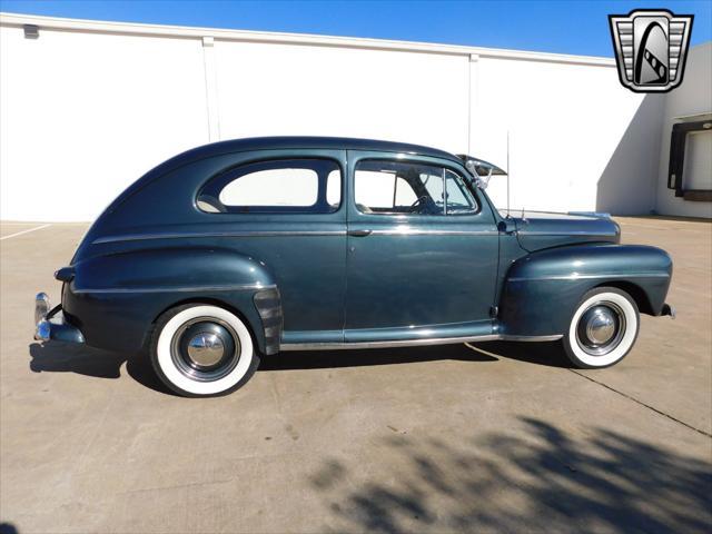 1947 ford deluxe base