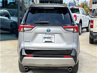 2023 Toyota RAV4 xse