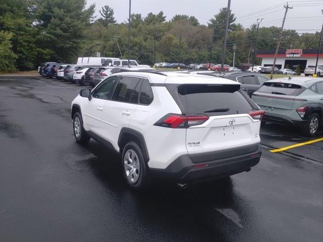 2021 toyota rav4 le
