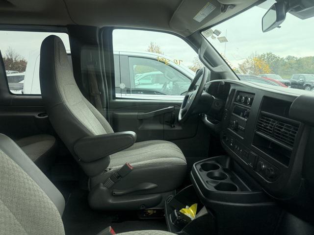 2020 chevrolet express 3500 rwd 3500 extended wheelbase lt