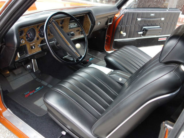 1972 monte carlo 2 door hardtop
