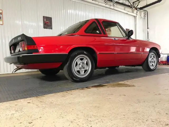 1984 alfa romeo spider veloce red hardtop mint condition 37k miles!