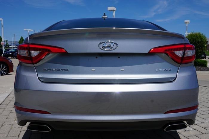 used 2017 hyundai sonata limited lawrence, ks 66047 for sale in laurence, kansas