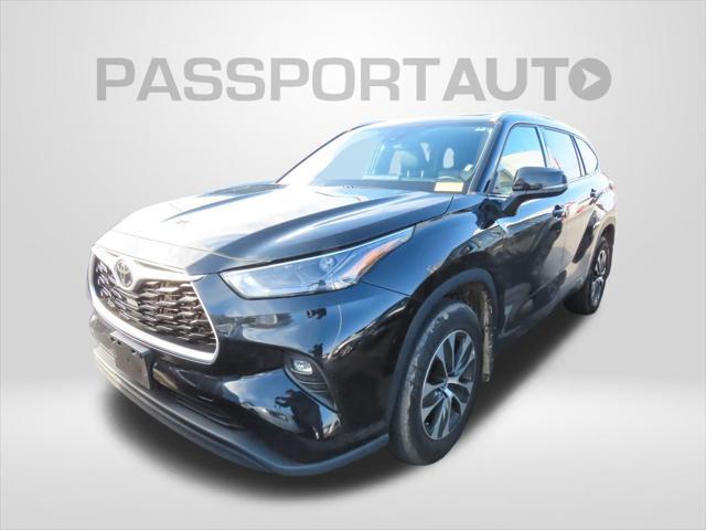 2022 toyota highlander xle