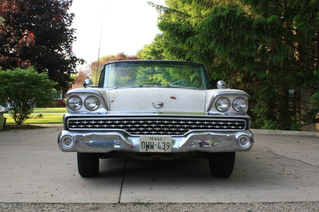 ford fairlane 500 skyliner