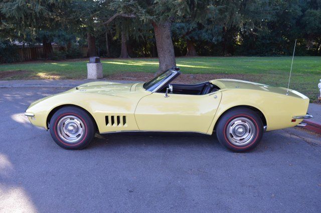 1968 chevrolet corvette safari yellow convertible 427 automatic 51,313 miles
