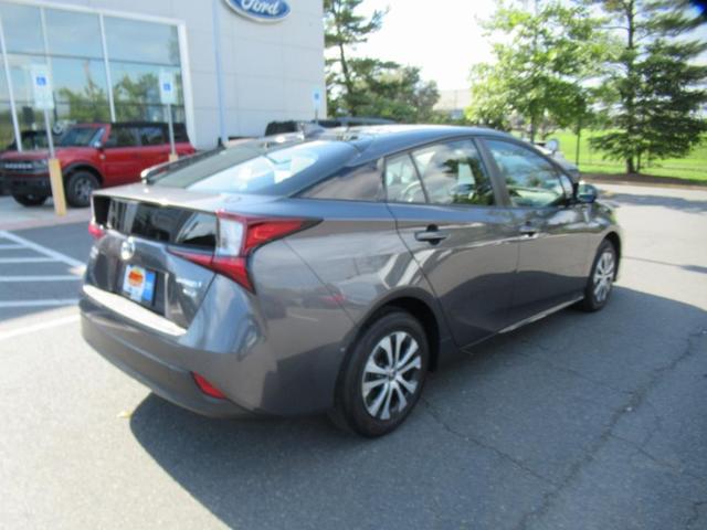 2019 toyota prius four