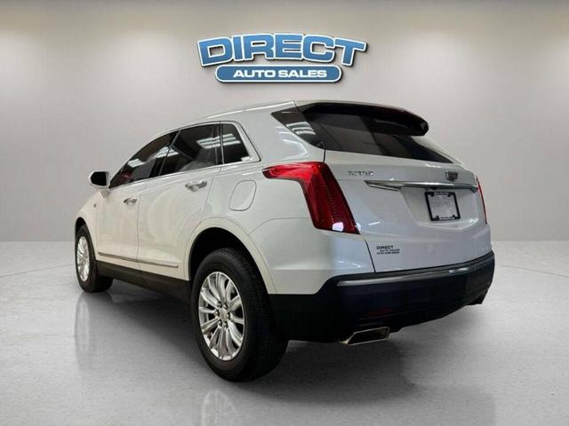2017 cadillac xt5 base