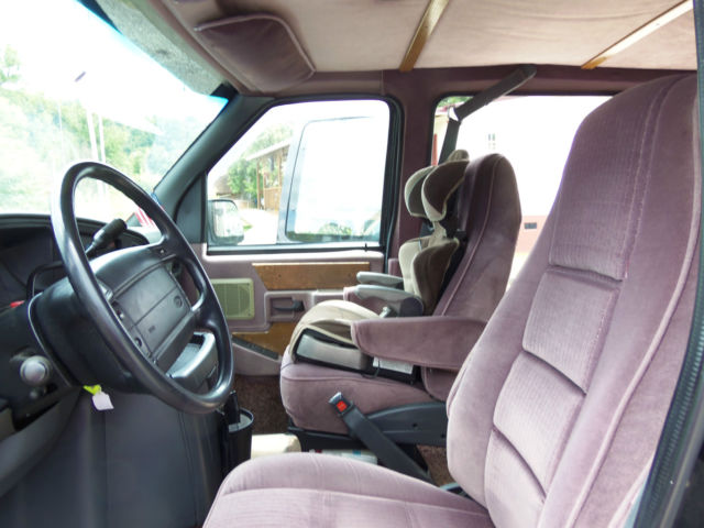 1992 ford econoline e-150 w/wheelchair lift
