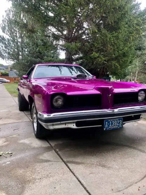 pontiac street rod with 455 pontiac engine, powerglide and posi rearend