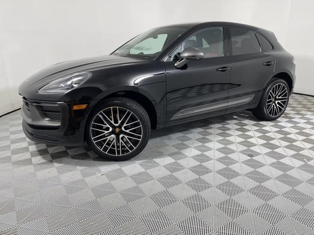 2024 porsche macan t