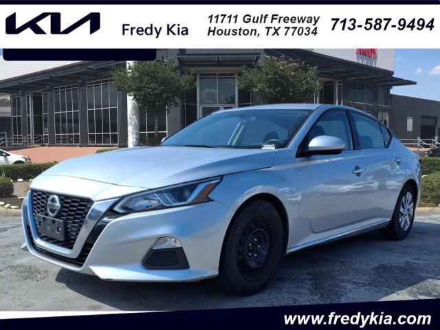 2019 nissan altima 2.5 s