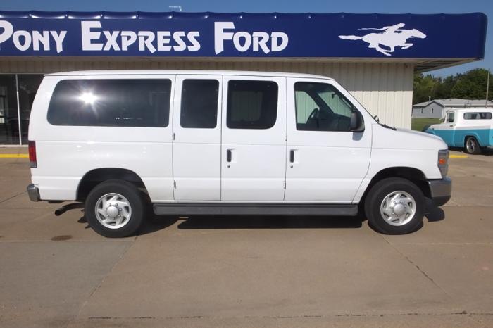 used 2008 ford e-350 and econoline 350 super duty wagon minden, ne 68959 for sale in cosmo, nebraska