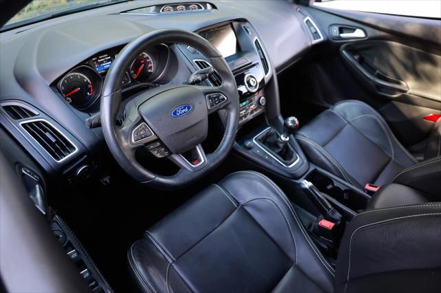 2018 ford focus st st
