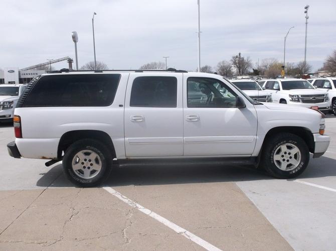 used 2005 chevrolet suburban 4wd holdrege, ne 68949 for sale in holdrege, nebraska