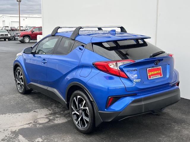 2022 toyota c-hr xle