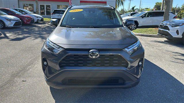 2022 toyota rav4 xle