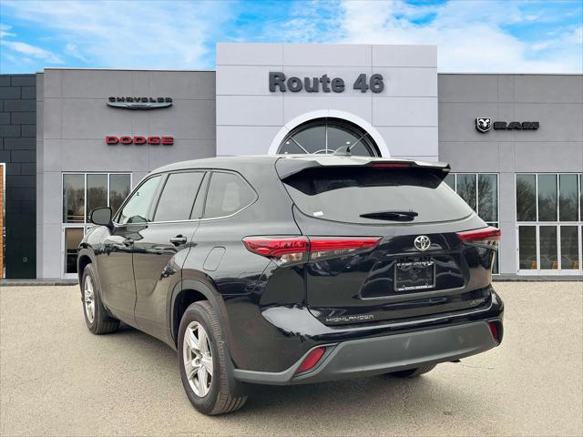 2021 toyota highlander xle