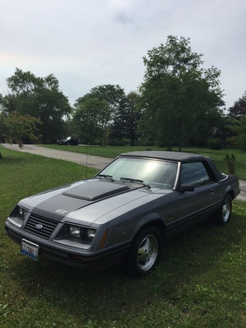 ******1983 ford mustang gt 5.0 all original mint condition. 1 owner 14,500 miles