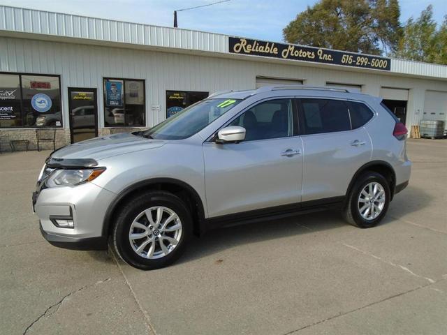 2017 nissan rogue sv