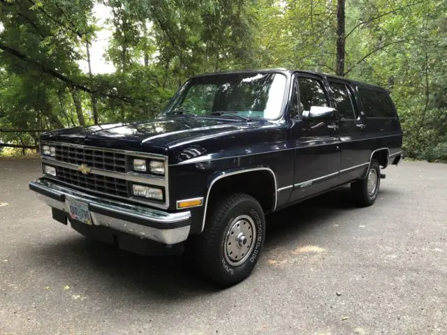 low miles rust free square body 4wd super clean runs and drives great no reserve