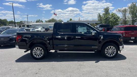 new 2024 ford f-150 xlt supercrew 5.5' box 4wd