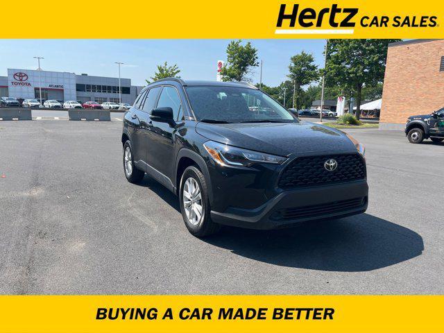 2023 toyota corolla cross le
