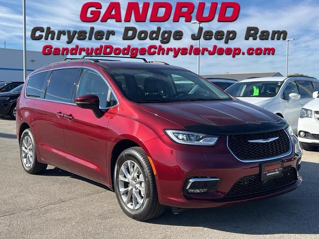 2023 chrysler pacifica touring-l