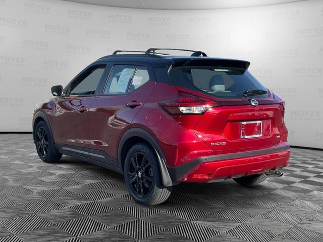 2021 nissan kicks sr