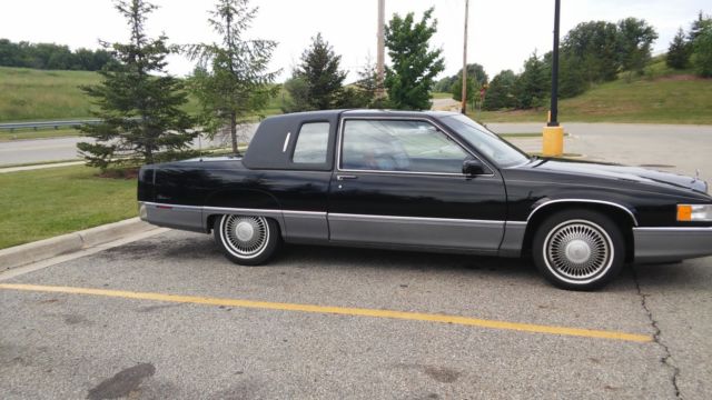 1990 cadillac fleetwood coupe with rare moonroof option