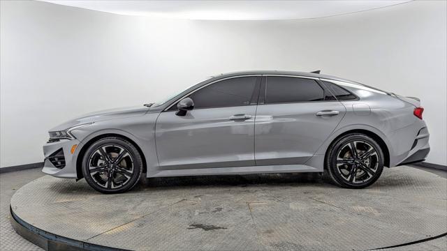 2022 kia k5 gt-line