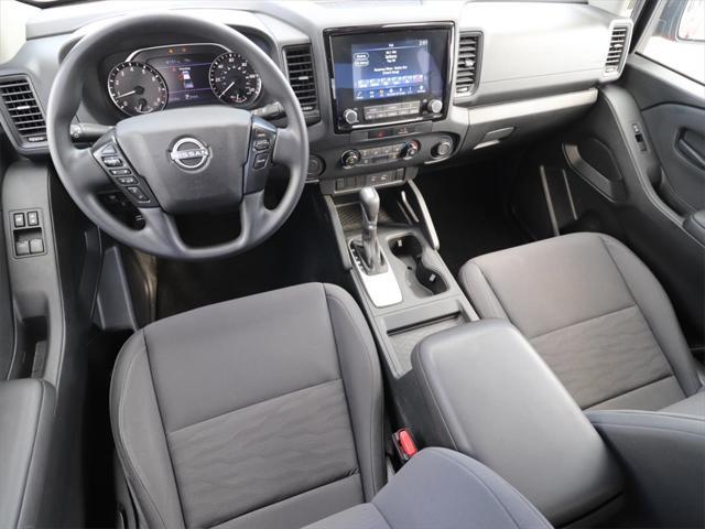 2022 nissan frontier s