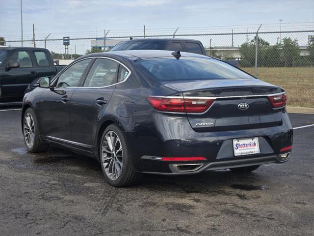 2019 kia cadenza technology