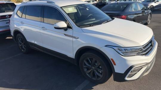 2022 volkswagen tiguan se