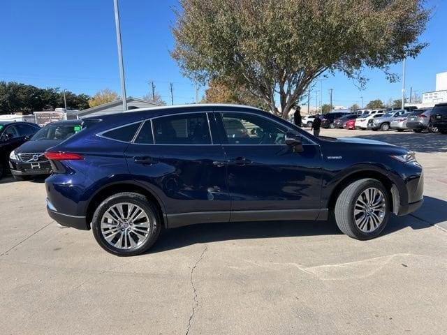 2021 toyota venza limited