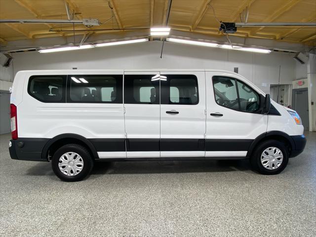 2019 ford transit-350 xlt