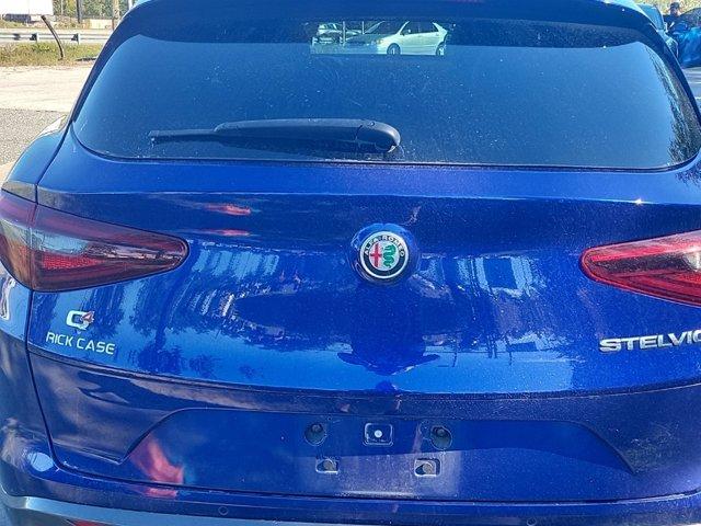 2022 alfa romeo stelvio ti