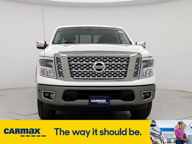 2019 nissan titan platinum reserve