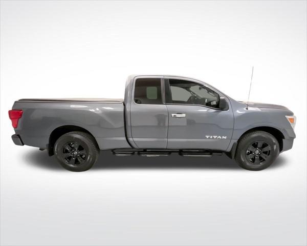2021 nissan titan sv